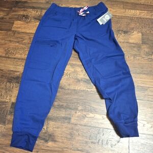 BNWT Vince Camuto Scrub pants